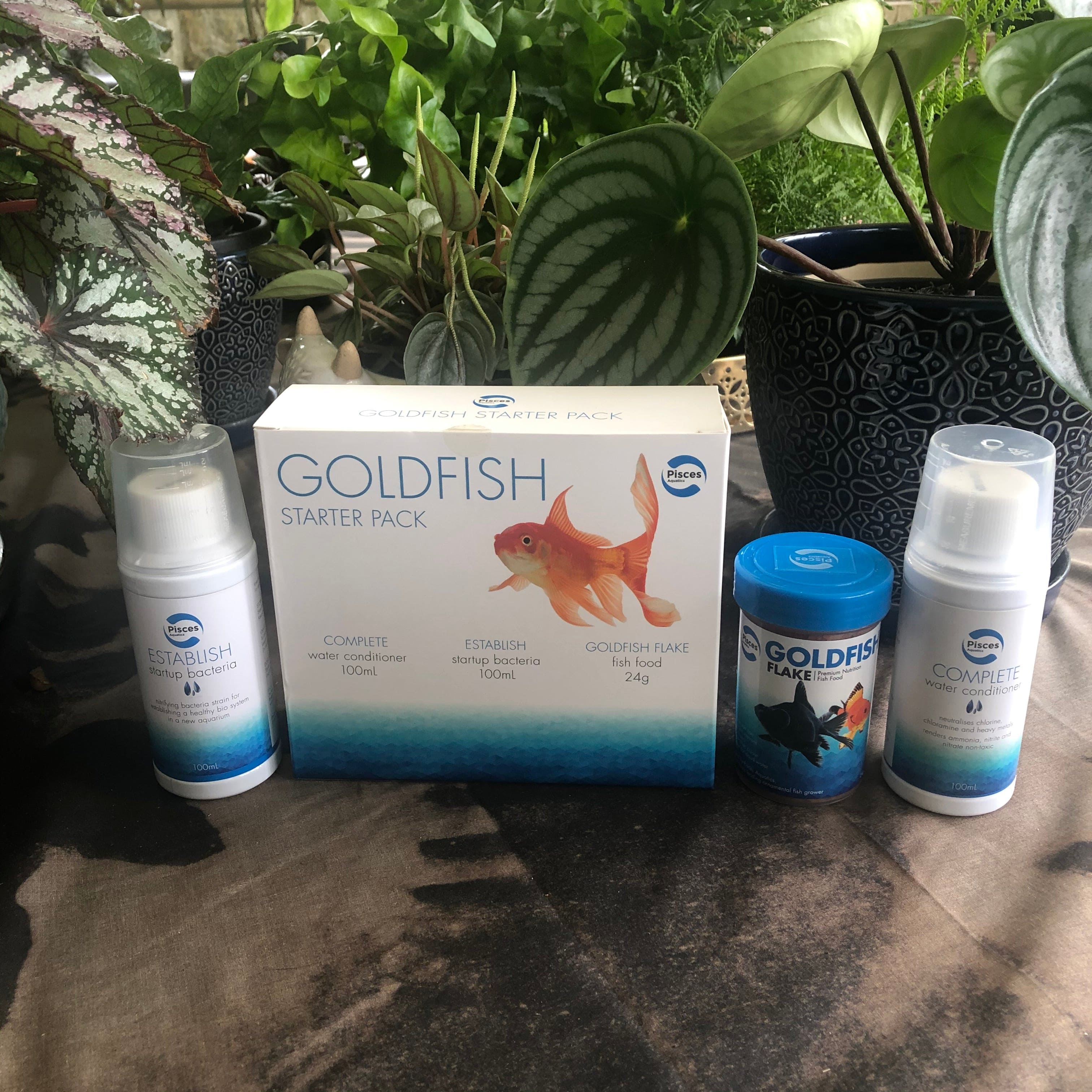 the-fish-farm Water Treatments Pisces Goldfish Starter Pack